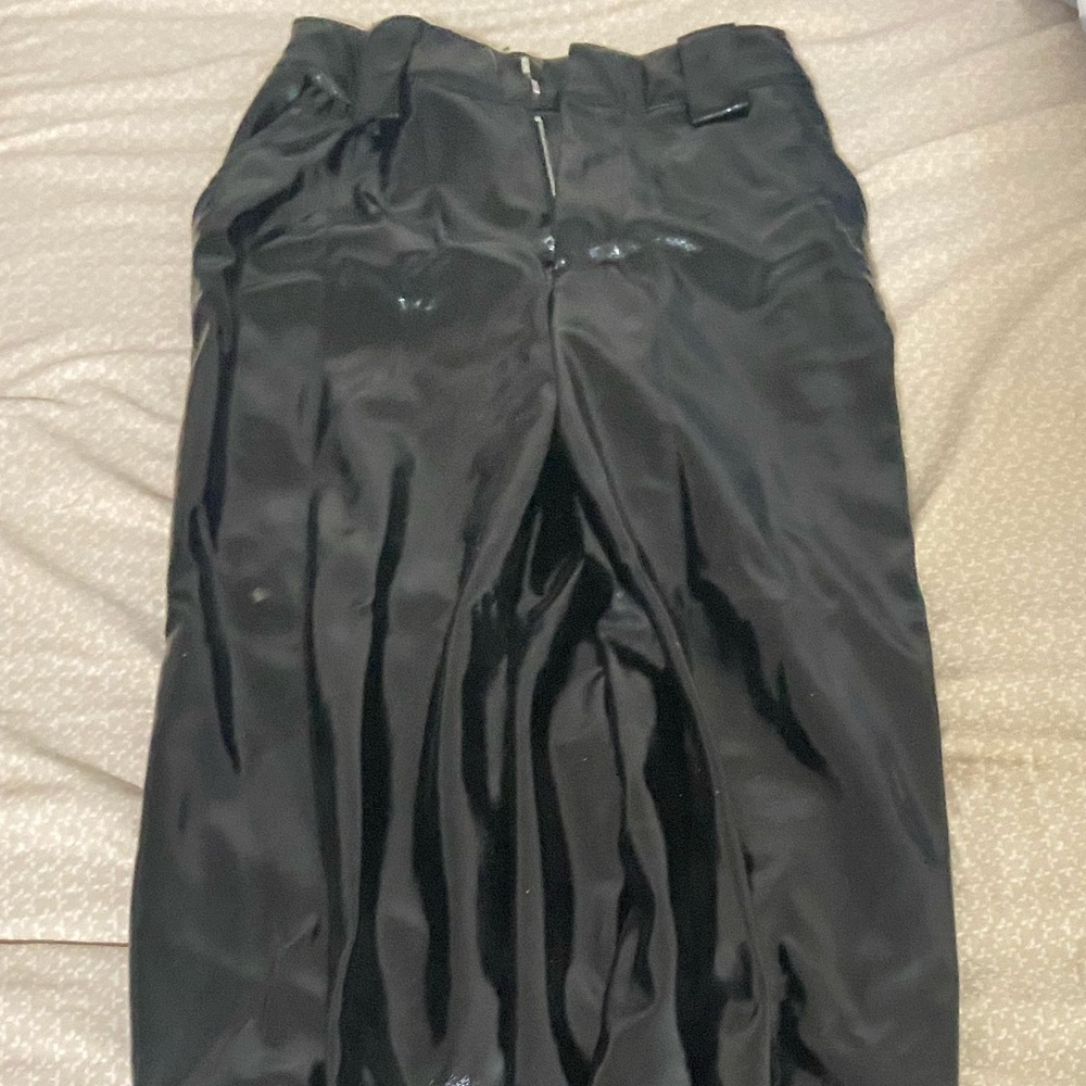 I am gia jogger pants  faux leather size s